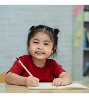 HAVING FUN – Inglês para crianças entre 2,5 a 3,5 de idade